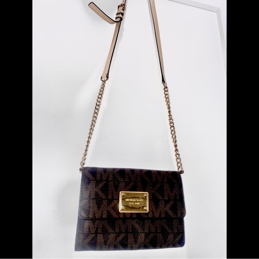 MICHAEL KORS | Purse | Brown Crossbody Bag with Gold Metal Hardware - Picture 2 of 16